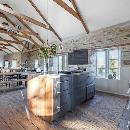 Holiday home Newly Restored Church House House Near