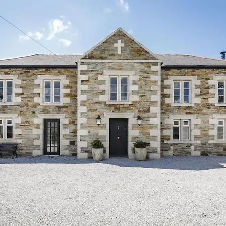 Holiday home Newly Restored Church House House Near Perranporth